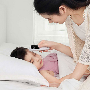 Berrcom Non-contact infrared thermometer
